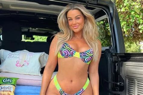 Body Positive Babe Shares Snap Of Beautiful Sunset But Leaves Fans Distracted Daily Star