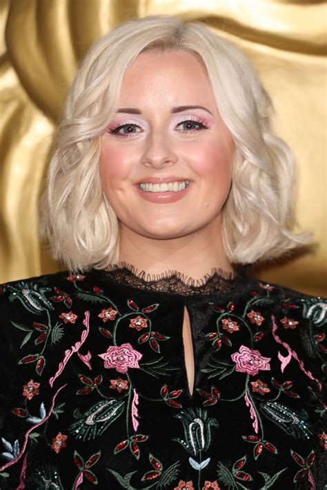 Katie Thistleton Style, Clothes, Outfits and Fashion • CelebMafia