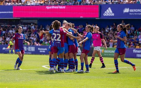 Barcelona Femenil Gana La Copa De La Reina Y Completa El Triplete