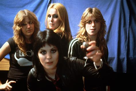 runaways  mediapunch