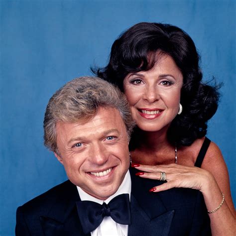 Remembering Singer and Actor Steve Lawrence, 1935–2024 7