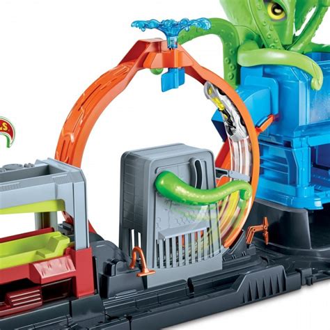 Mattel Hot Wheels rinkinys Aštunkojo autoplovykla modelis GTT žema kaina Varle lt
