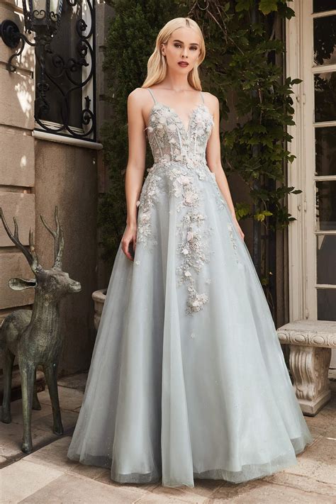 Vestido de Fiesta 15 años TIANA A1040 Talla 6 - Esther´s Bridals