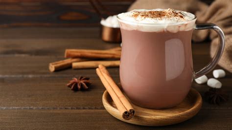 TikTok Is Divided Over This Viral Whipped Hot Chocolate Tutorial
