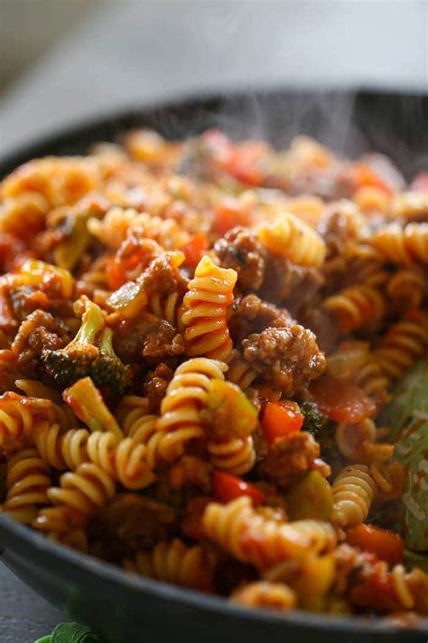 Italian Sausage Pasta with Peppers - Lauren's Latest