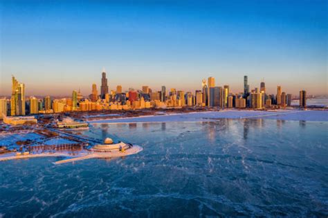 ミシガン湖の水閘門 写真のストックフォト - iStock