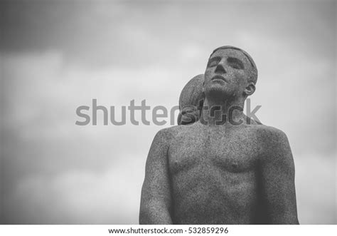 Naked Man Statue Stock Photo 532859296 Shutterstock