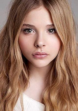 Amazon co jp 映画ポスター キックアス クロエモレッツ 写真 クロエグレースモレッツ Kick Ass Chloë Grace Moretz40x60 並行輸入品