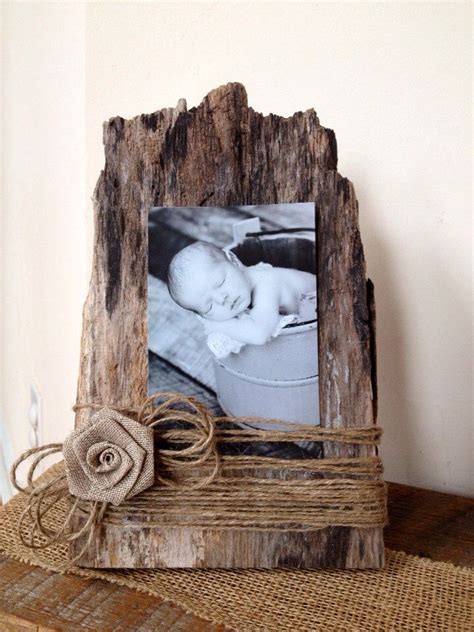 How To Make Barnwood Picture Frames - WoodWorking Projects & Plans