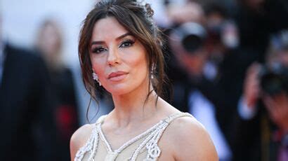Eva Longoria Couper Le Souffle En Bikini Triangle Lac Et Ajour