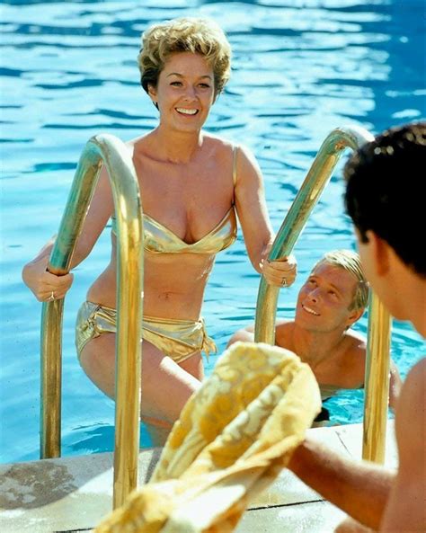 Hot Sexy New Vera Miles Bikini Pics