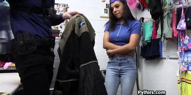 Lovely Ebony Milks Officers Dick At The Backoffice Tnaflix Porn Videos