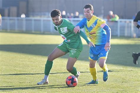 Foot Amateur Régional 2 Commentaires Et Buteurs Des Groupes B Et C Dans Les Côtes Darmor