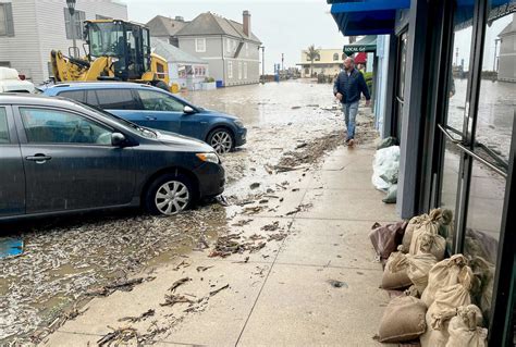 Before-and-after photos show damage to Capitola after storm