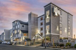 Book Ascend Hotels in Newport, OR - Choice Hotels