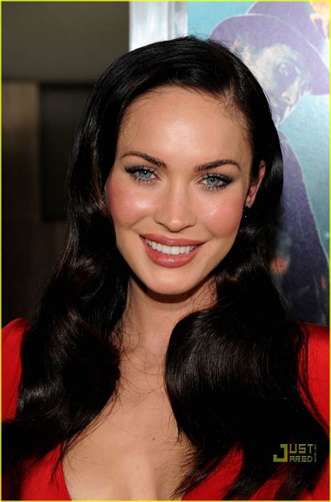 Megan Fox Red Hot At Jonah Hex Premiere Photo Megan Fox Photos Just Jared
