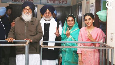 Ex Cm Parkash Singh Badal Sukhbir Badal Harsimrat Kaur Cast Their
