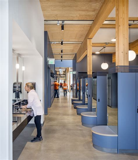 Salem Oregon Public Works Building Provides A Welcoming Workplace