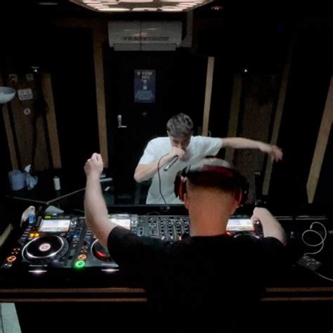 Stream DNB THE FUCK OFF MIX VOLUME 5 FORESIGHT DNB By FORESIGHT DNB Listen Online For Free