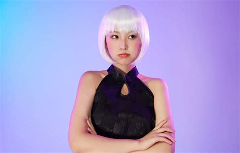 Обои блондинка азиатка look beautiful girl blonde asian pose карэ на телефон и рабочий