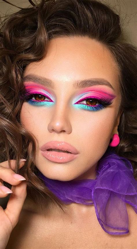 35 Cool Makeup Looks Thatll Blow Your Mind Neon Turquoise And Pink Trucco Per Il Viso Trucco