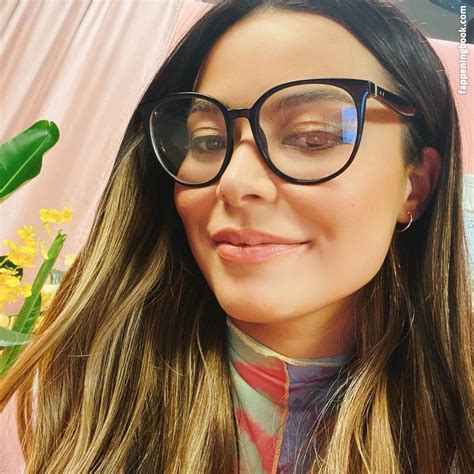 Miranda Cosgrove Onlyfanssz Mirandacosgrove Nude Onlyfans Leaks The Fappening Photo