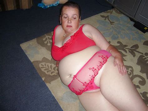 BBW SAM POSING IN BRA AND PANTIES Photo X Vid