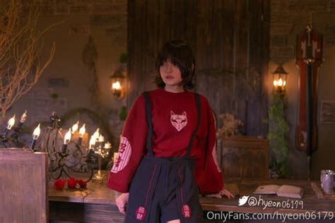 Hyeon Merudomu Nude OnlyFans NudoStar TV