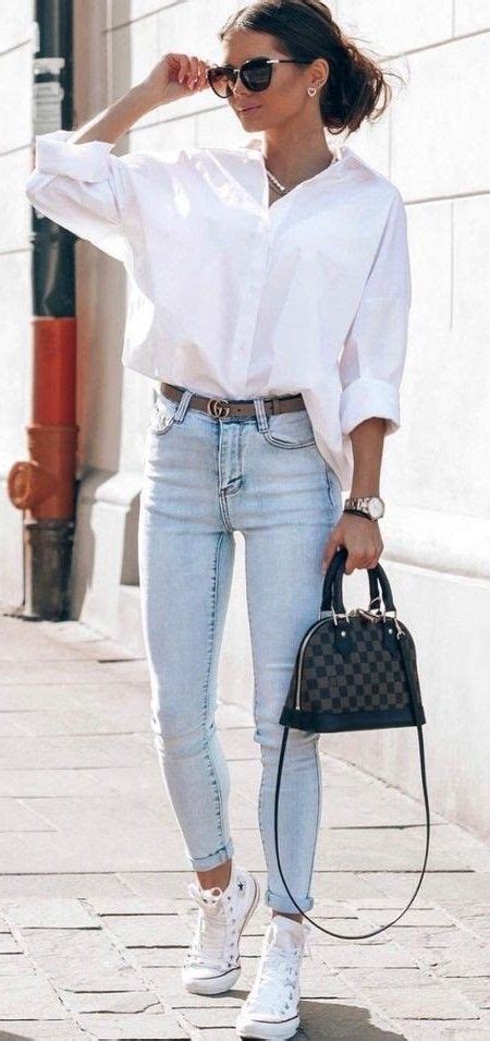 Pin by Valeanti on Что надеть in 2022 Fashion Clothes White jeans