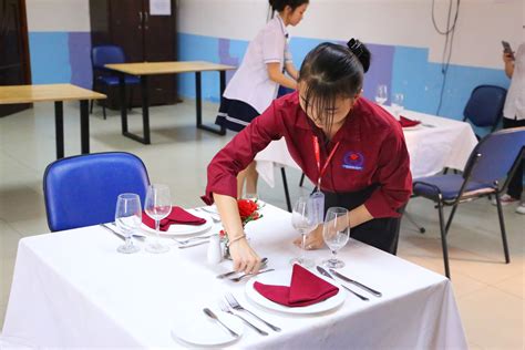 Học sinh sinh viên ICH tranh tài gay cấn tại Hội thi Học sinh sinh