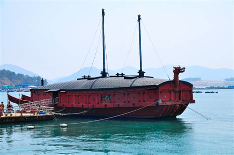 mighty korean turtle ship suitcase  heels