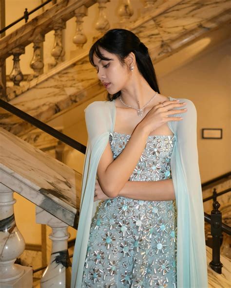 Lisa From Blackpink With Beautiful Dress
