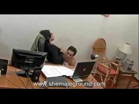 Sexo Amateur En La Oficina Con El Jefe De Ts Xvideos