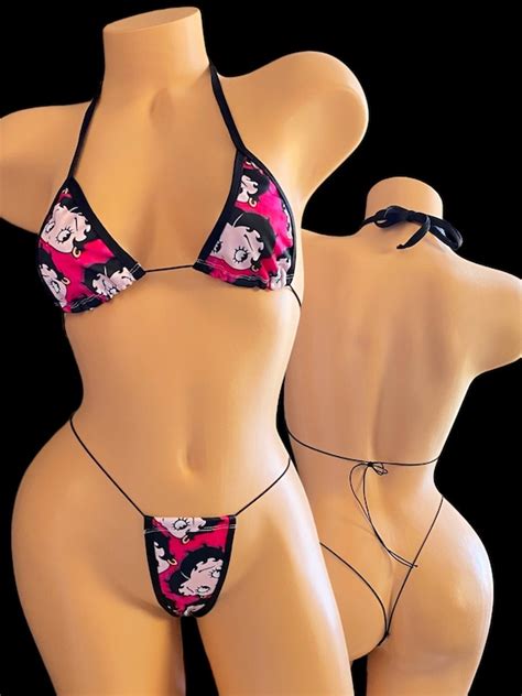 9 Hot Sexy Betty Boo Bikini Pics