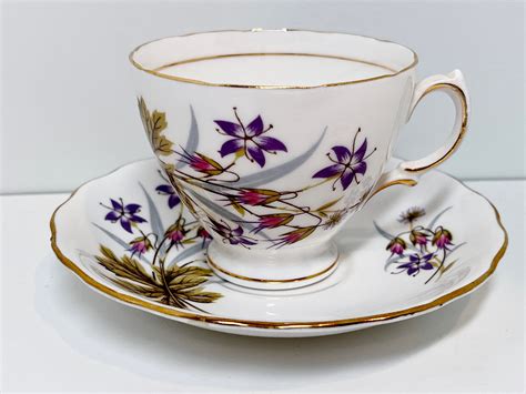 Colclough Teacup And Saucer Floral Tea Cups English Teacups Antique