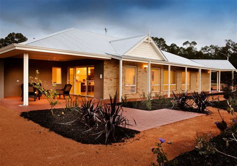 What is a Country Style Home? Australian Farmhouse Design Explained ...