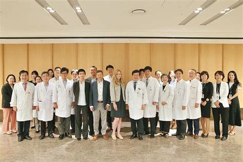 amgen delegation visits asan medical center news asan medical
