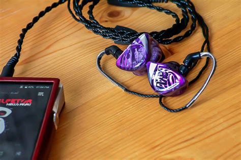 Review: JH Audio Layla - Merlot - Headfonia Reviews