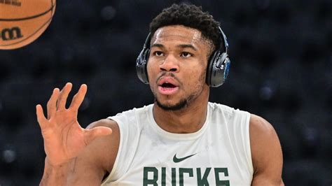 Bucks Giannis Antetokounmpo Reveals Future Career Ambition Yardbarker