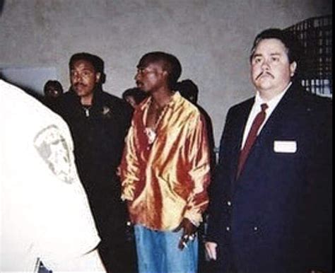 Another rare photo of 2pac in the MGM on the 7th. Looks like him and ...