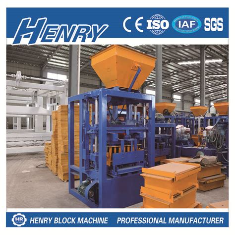 Qt4 24 Automatic Block Machine Concrete Cement Block Making Machine