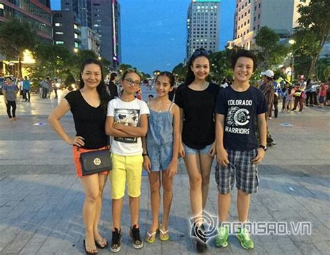 Hot girl làm thổ dân Tôi rất sốc khi nhiều ảnh lộ vòng 1 bị tung lên mạng