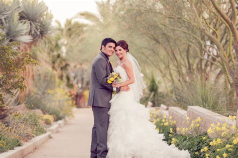 Fresh Yellow + Grey Garden Wedding at Springs Preserve by Moxie Studio » Little Vegas Wedding