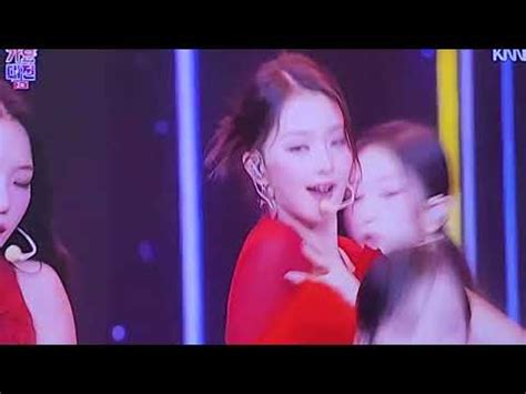 프로미스나인 Attitude 가요대전 YouTube