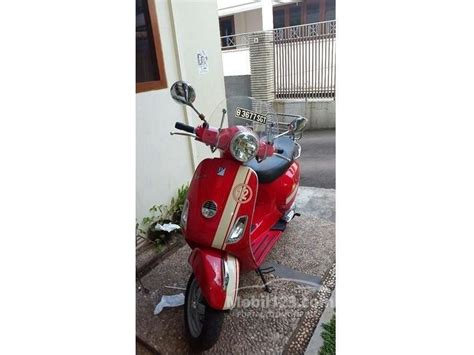 jual motor piaggio lx     dki jakarta automatic merah rp