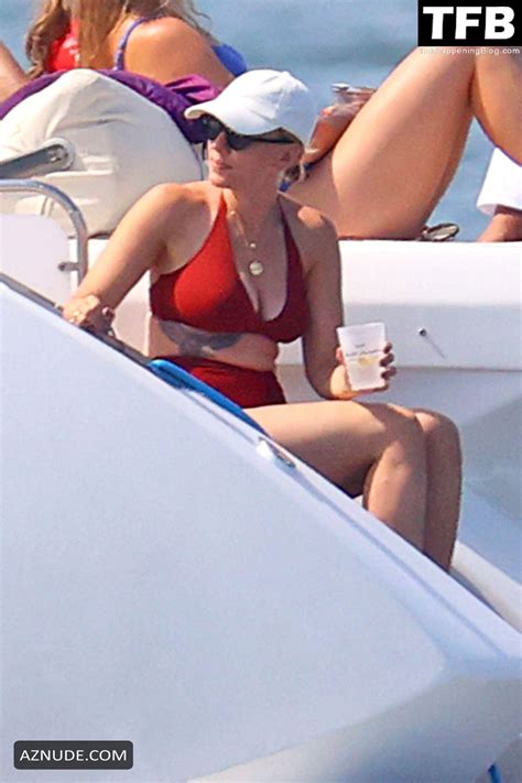 Scarlett Johansson Sexy Seen Flaunting Her Hot Figure Wearing A Red Bikini In East Hampton Aznude