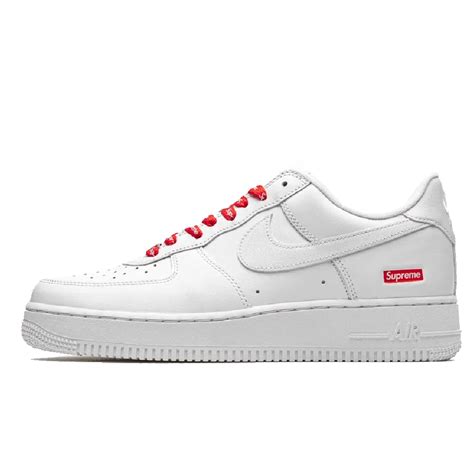 AIR FORCE 1 LOW SUPREME WHITE | AREA 02