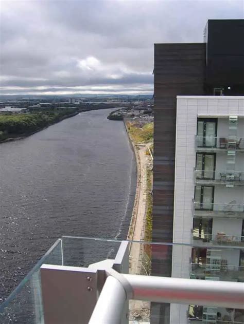 Glasgow Harbour Property River Clyde Flats Design