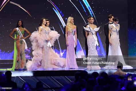 Miss Nigeria Chidimma Adetshina Miss Mexico Maria Fernanda Beltran