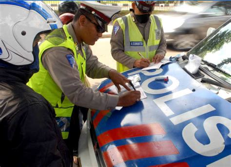 Menghitung Poin Pelanggaran Lalu Lintas Sim Berpotensi Dicabut